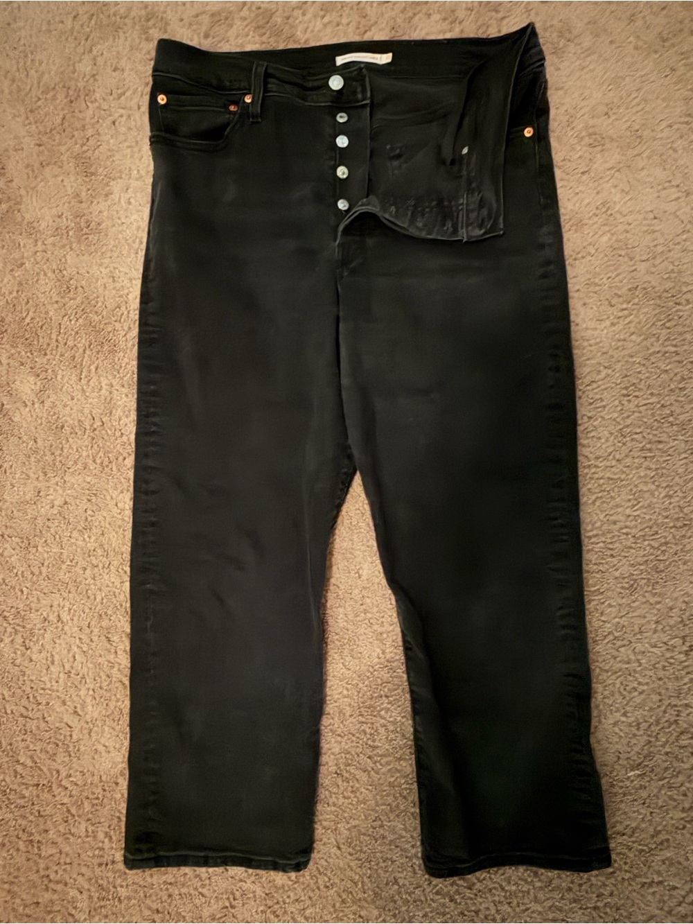 Levi Ribcage Straight ankle